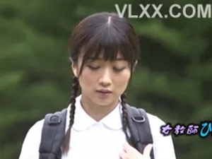 Chuyến đi giã ngoại paris thú vị cuối tuần cùng eva elfie vietsub